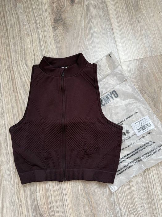 Топ gymshark, новий, розмір S