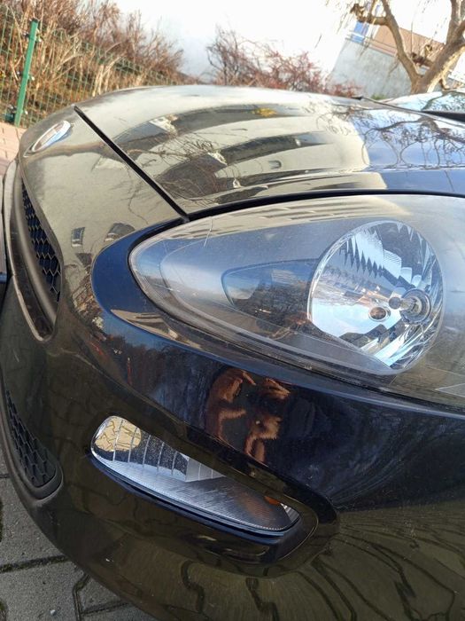 Syndyk sprzeda samochód osobowy Fiat Punto