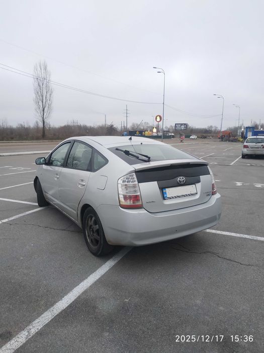 Тойота Приус Автомат