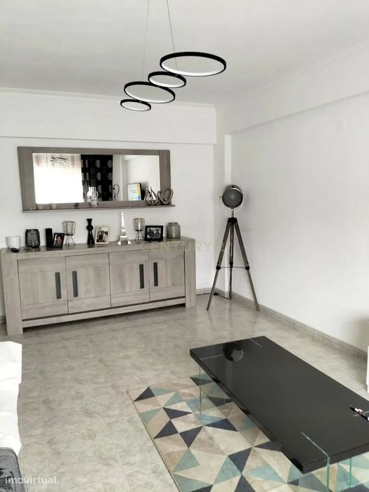Apartamento T3 para Arrendamento | Quinta da Marialva – Corroios