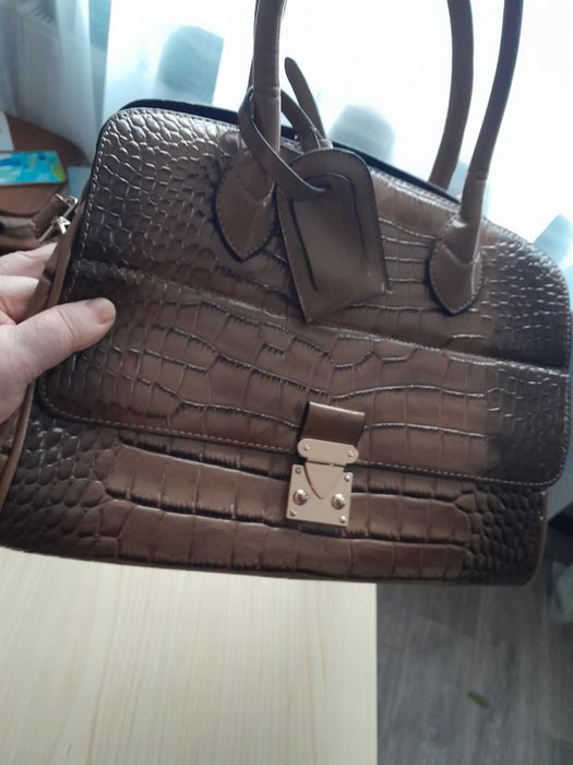 Сумка лакова  , нова