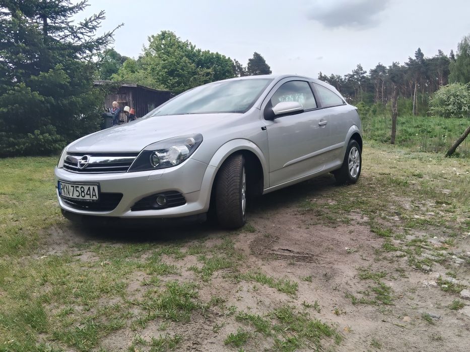 Opel Astra H GTC 1.6 16V  2005r