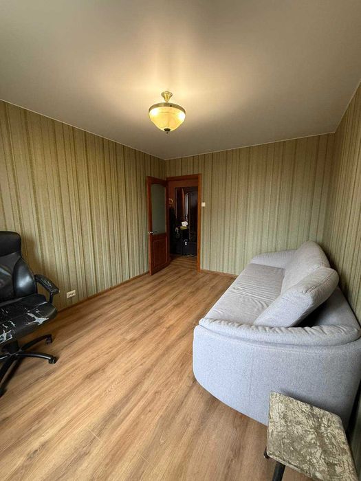 Продам 3-кімнатну квартиру на Салтівці