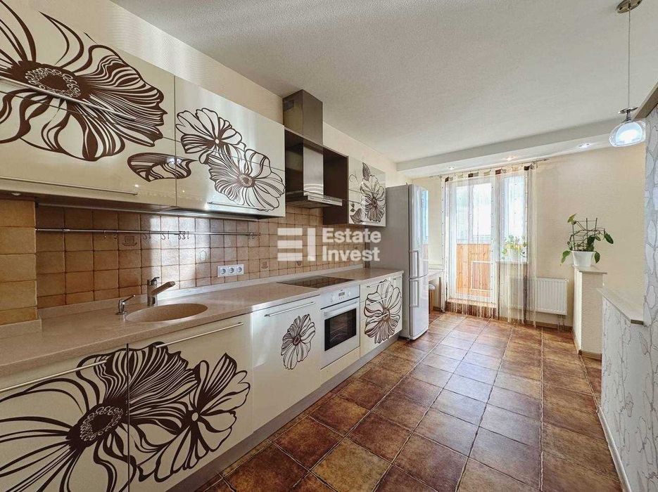 Продам 2 кімн. квартиру на пр. Тракторобудівників, 94В, ЖК Янтарний