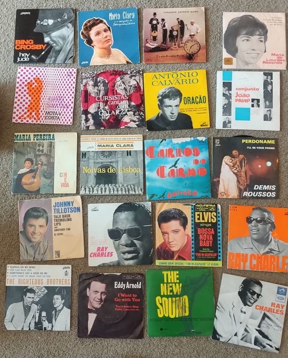 Lot of Various Vinyl Singles at 45 RPM