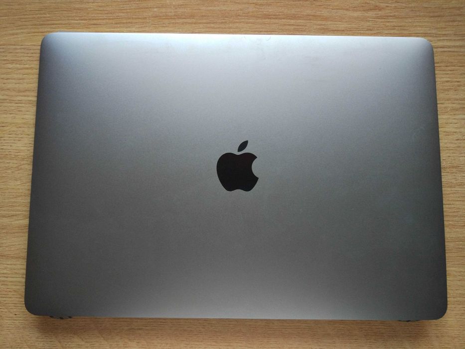 Apple Macbook Air obudowa ekranu