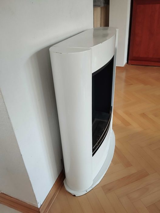 Biokominek na biopaliwo wolnostojący, metalowy, biały