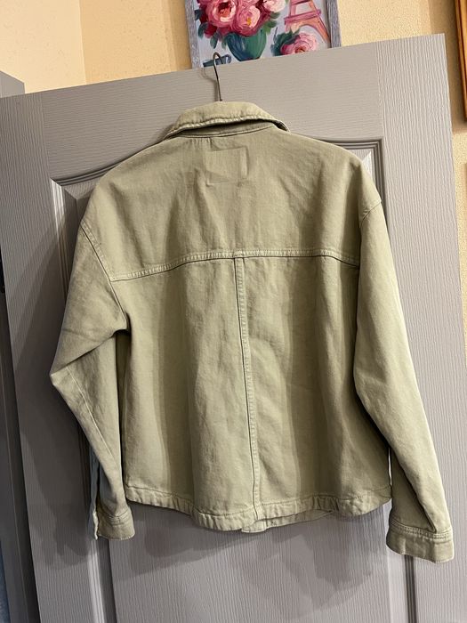 Куртка жіноча котон Stradivarius нова