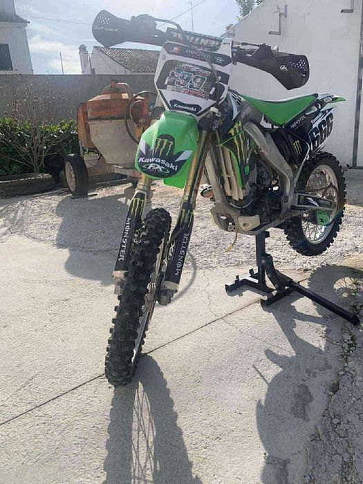 Kawaski kxf 250.