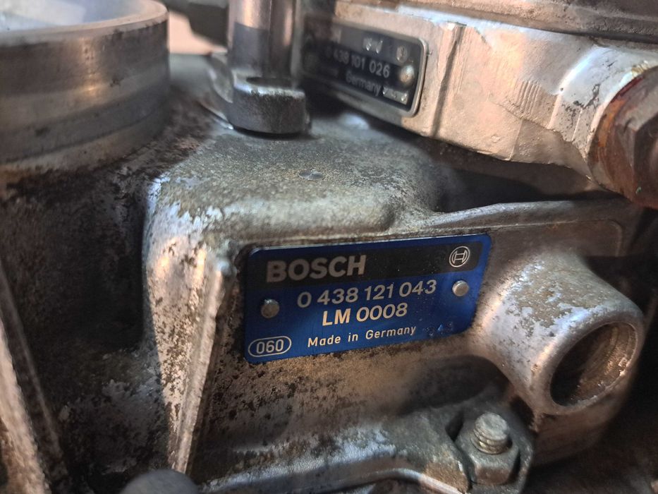 Rozdzielacz wtrysku paliwa  wtryski Mercedes W1214 2.3 -043/-026
