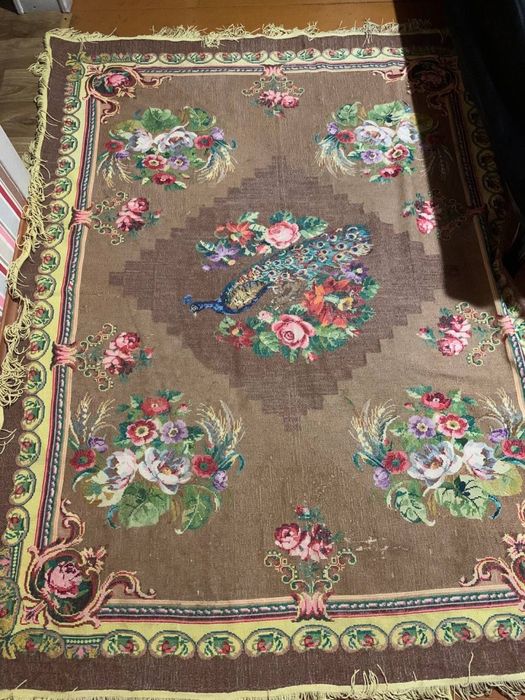 Ковер гобелен ручной работы вышитый