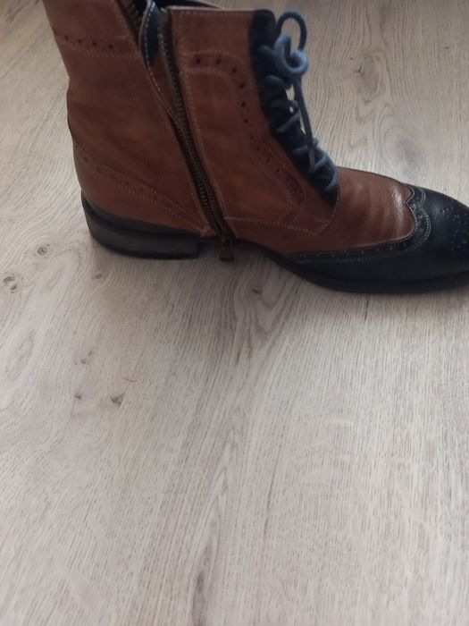 Взутя італійське осінні