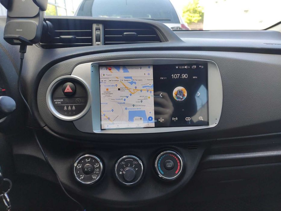 Штатная Магнитола Toyota Yaris 4GB/64GB QLED процессор 8 ядер