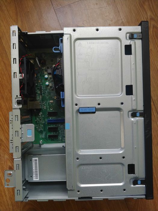 Компьютер DELL 3040 і3-6100 \8Gb\250Gb + монитор