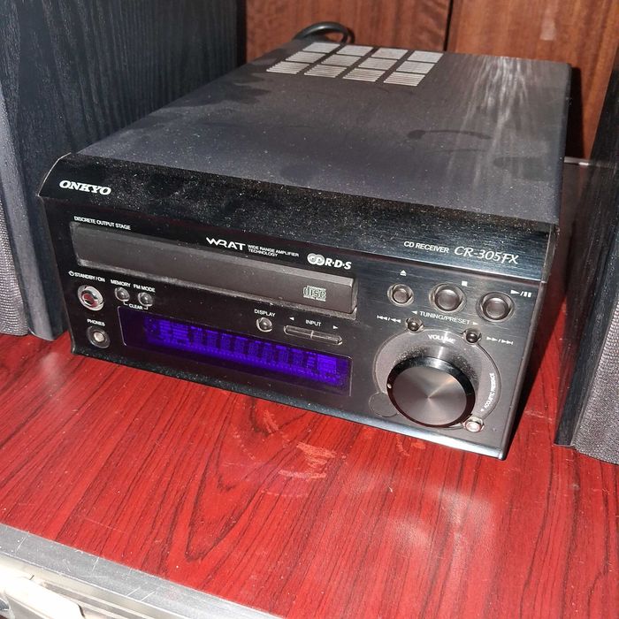 Музичний центр Onkyo CS-120