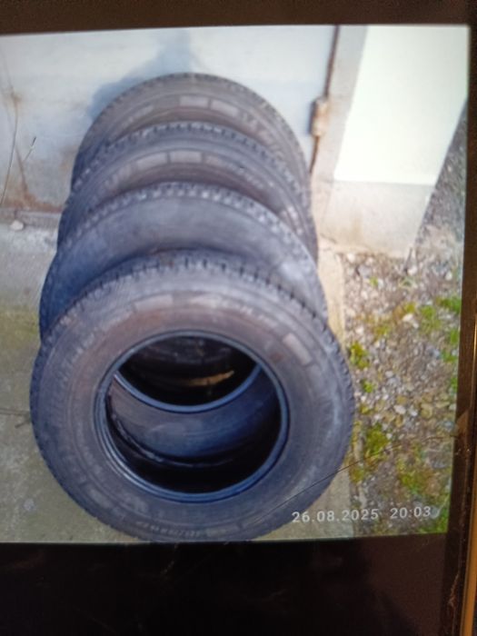 чобітки  225-75-16