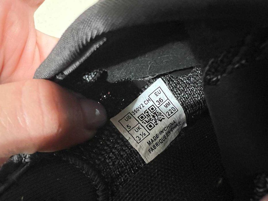 Кроссовки Adidas Yeezy 350 black