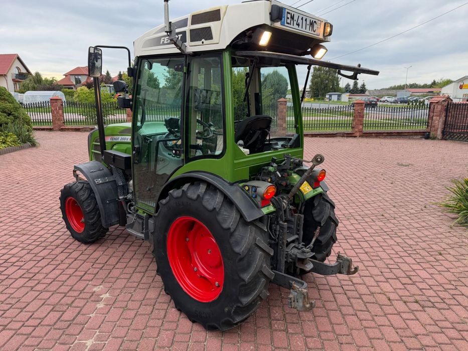 Fendt 209V miękka oś TUZ ciągnik sadowniczy 210 209