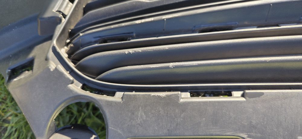 Atrapa Grill Opel Combo E