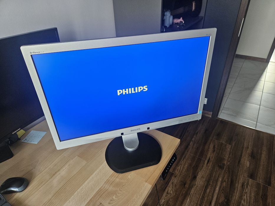 Monitor PHILIPS 231P4Q