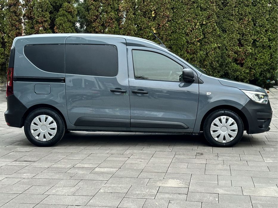 Автомобіль Reno express 2023