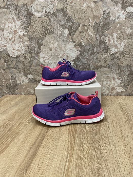 Skechers кросівки кроси кроссовки
