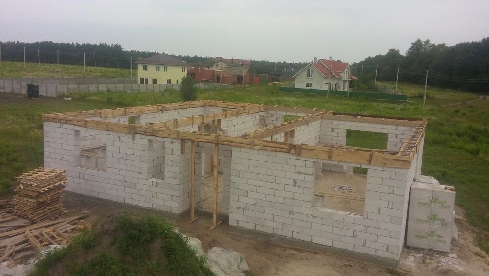 Фундаментів роботи.Моноліт.