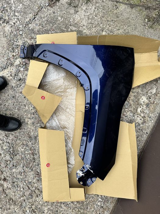 Крыло Toyota rav4 Оригинал 53811-42330