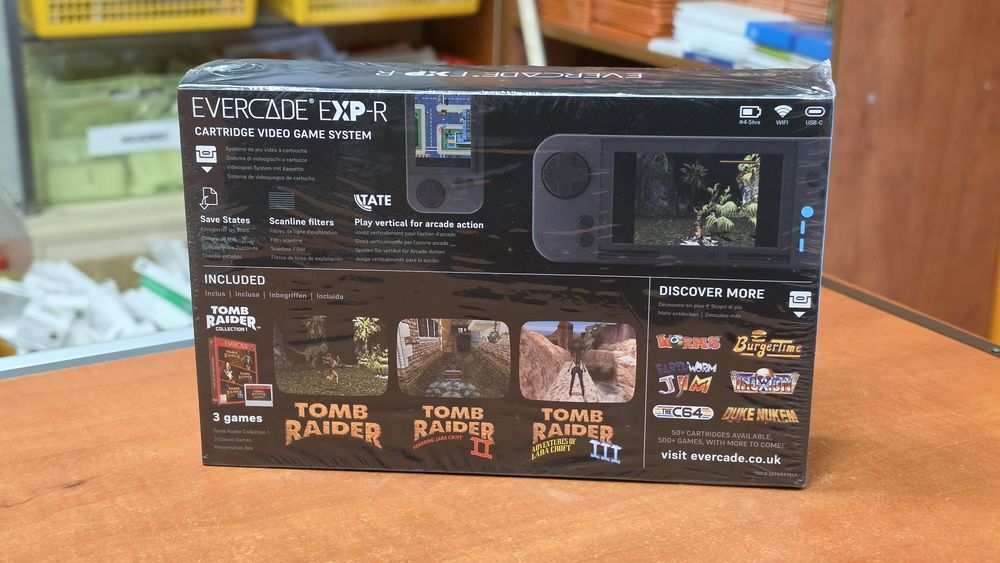 NOWA konsola retro Evercade EXP-R + kolekcja Tomb Raider