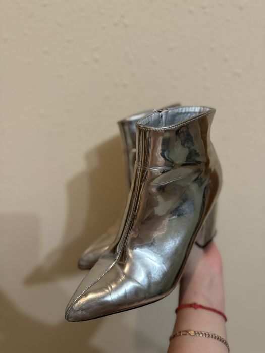 Стильні сапоги жіночі
