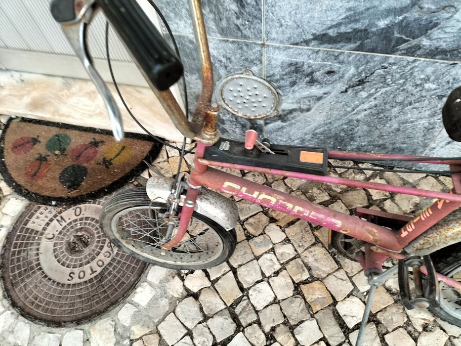 Bicicleta chopper Raleigh pink