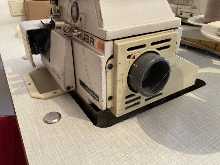 Maquina custura corte e coze