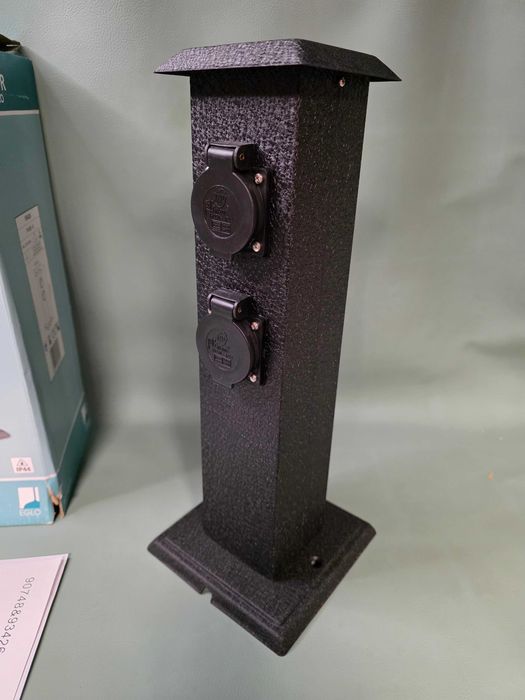 Słupek ogrodowy rozdzielacz 4x gniazdo 230V czarny IP44 Eglo Park 4