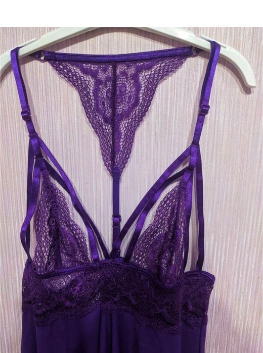 Нова нічна сорочка пеньюар