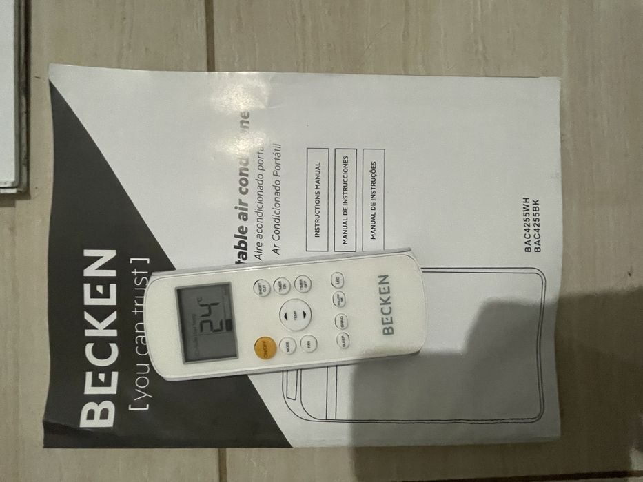 Ar Condicionado Portátil BECKEN BAC4255 (23 m² - 12000 BTU - Branco)