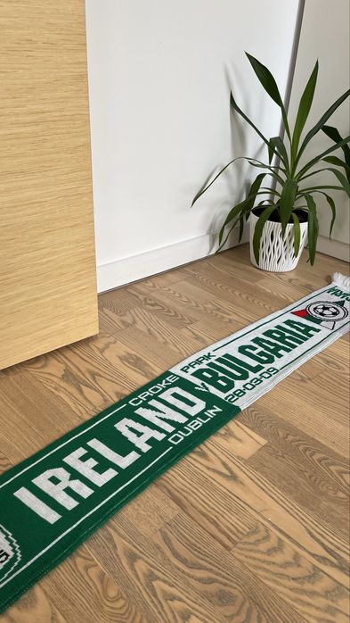 Vintage Szalik piłkarski Irlandia - Bułgaria 2009 Retro