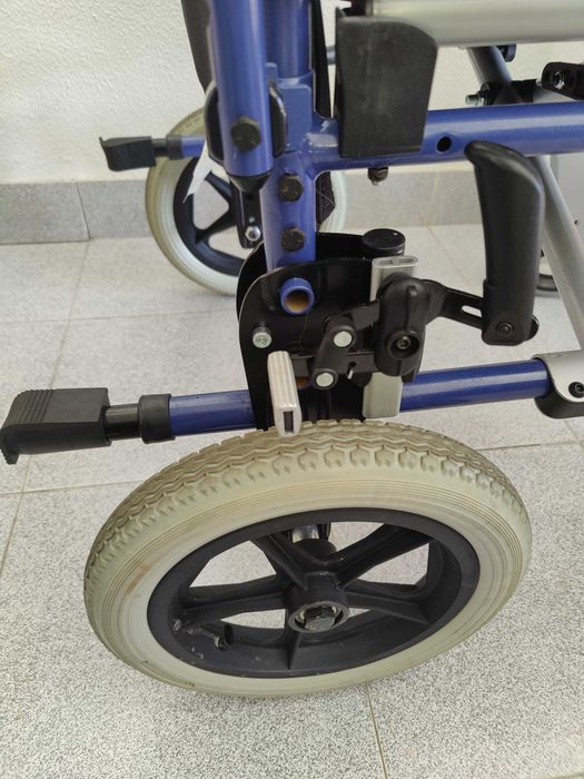 Cadeira de Rodas Invacare