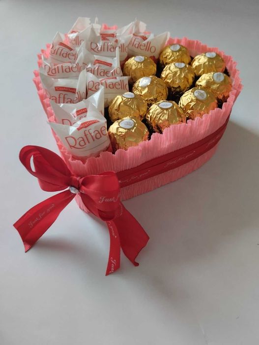 Продам солодкий подарунковий набір