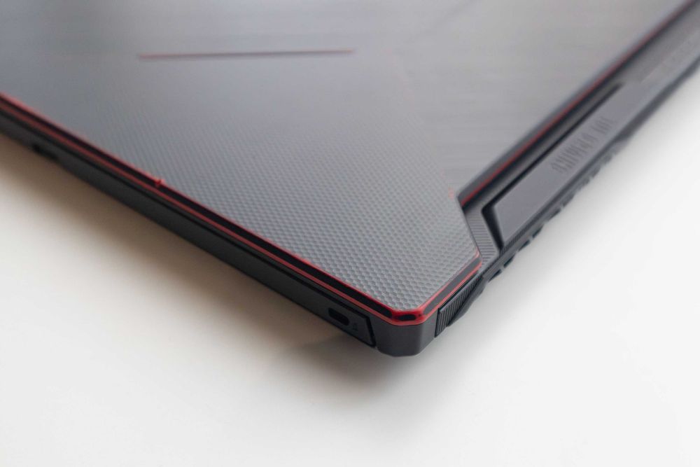 ASUS TUF FX506LH (Entrego em Lisboa ou Beja) (Ler descrição)