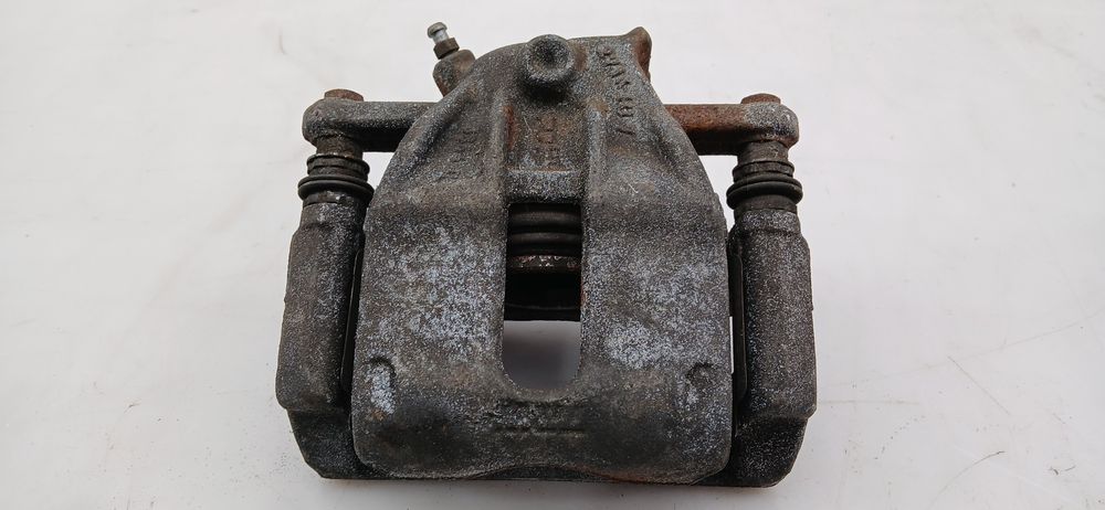 Pinça travão / maxila de travão frente direita RENAULT Clio III (BR0/1