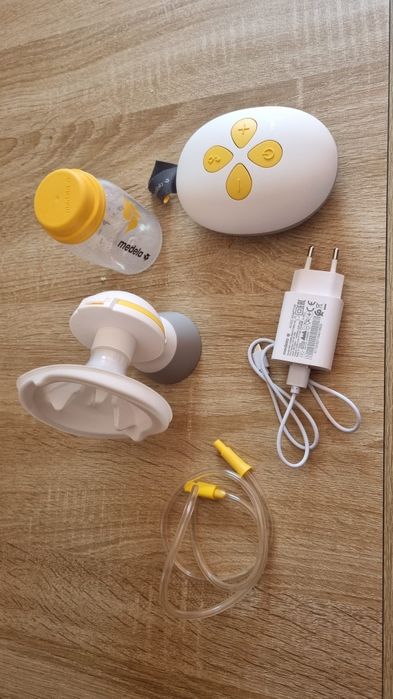Medela Extrator de Leite Elétrico Simples Solo /  Pack Copas de Recolha Hands Free