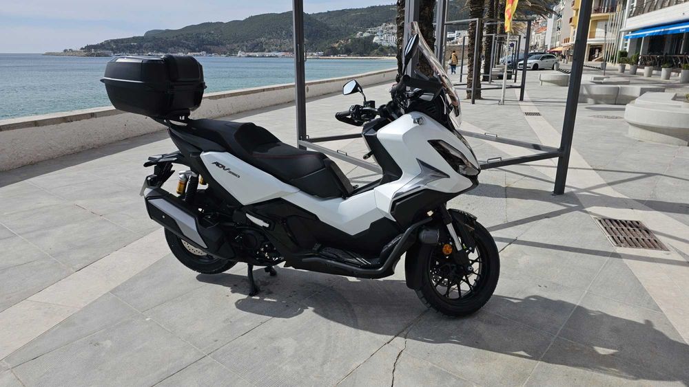 Honda ADV 350 NOVA 1500KM