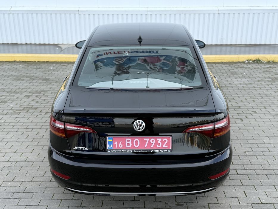Volkswagen Jetta 2019