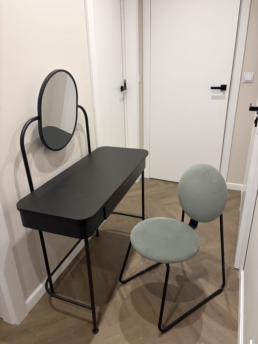 Krzeslo ikea zielone do toaletki