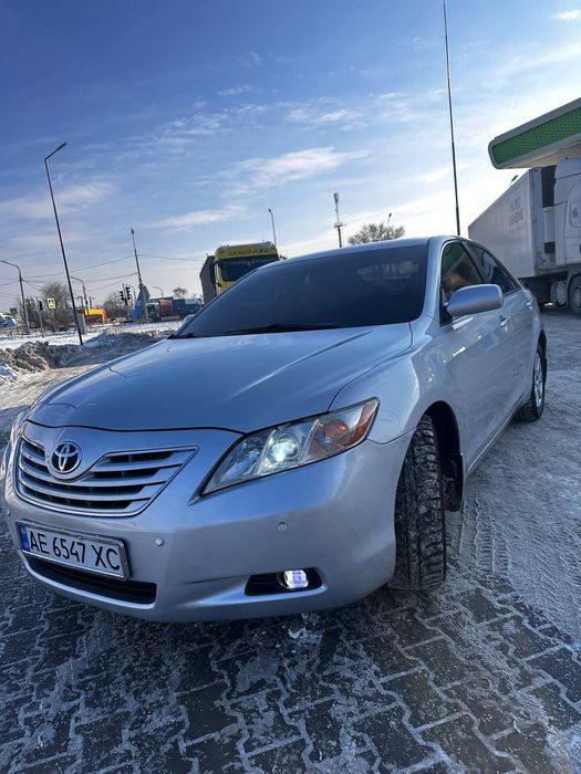 Продам легковой  автомобиль