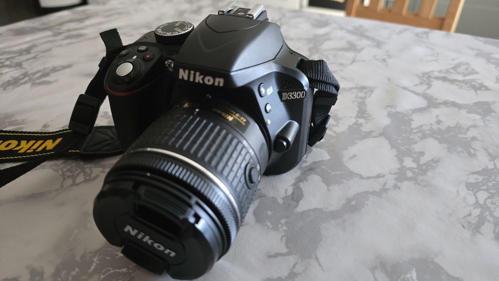 Nikon D3300, Сумка, маркер для очистки, зарядне.