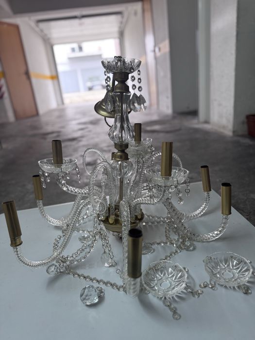 Candeeiro estilo candelabro