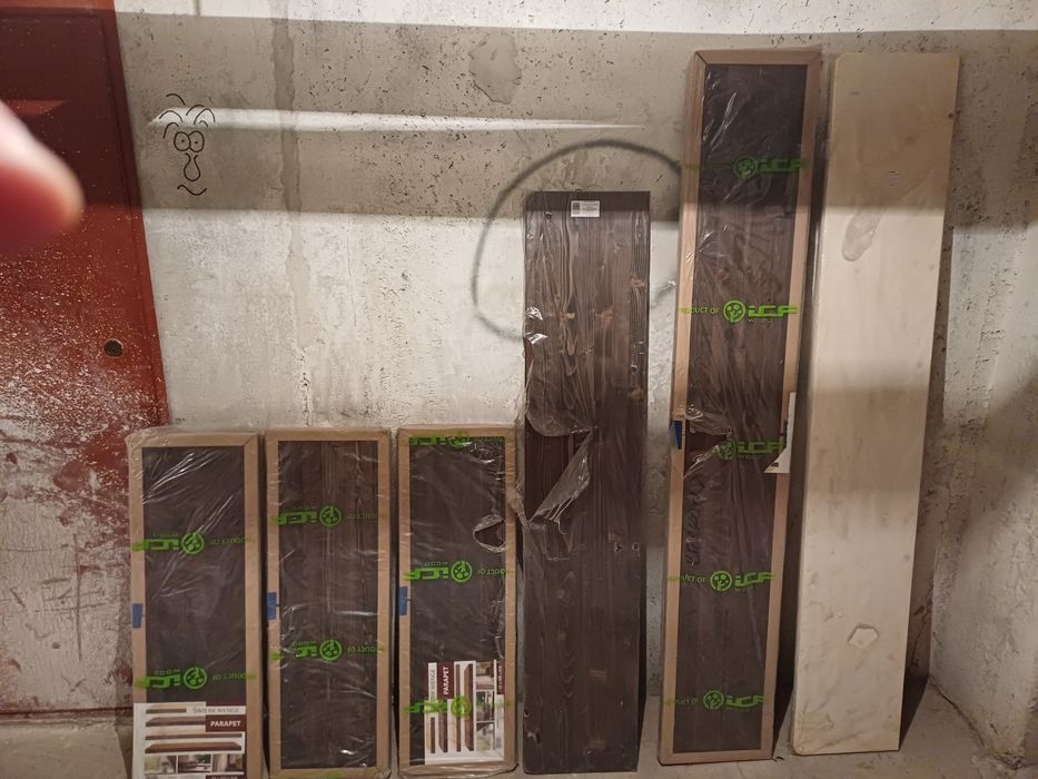 Parapet Świerkowy Lite drewno 1820 dł 300 szer 27 gr