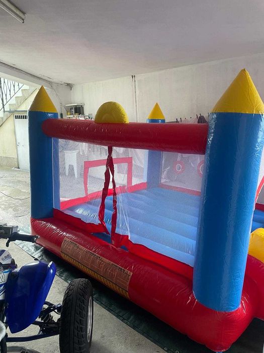 Insuflável pvc novo