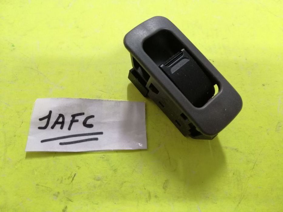 Interruptor botão direito Suzuki Grand Vitara 98-2005 NOVO